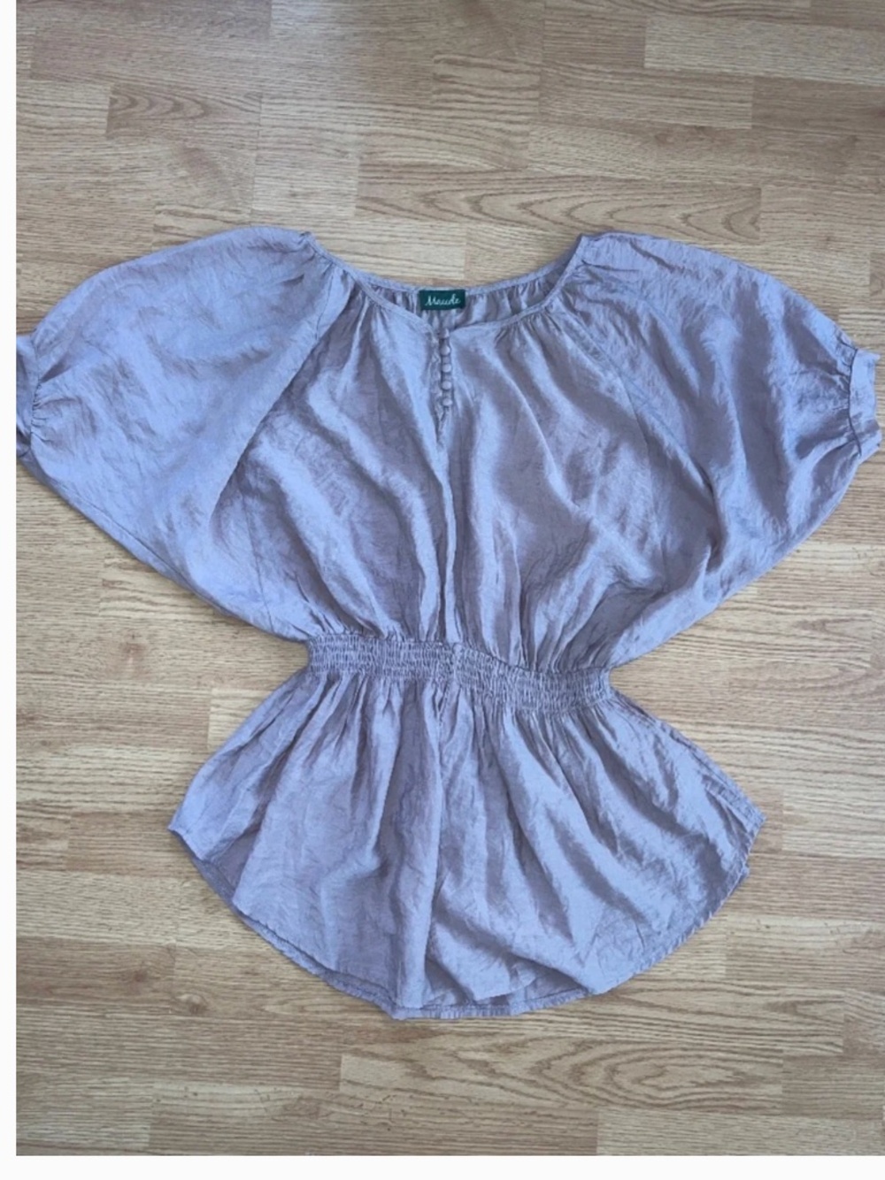 Maude Beige Short Sleeve Silk Blend Peplum / Babydoll Top / Blouse Size Small